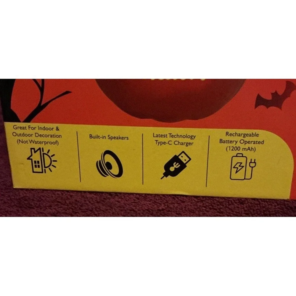 Animated Pumpkin‎ Music With 5 Fun And Spooky Faces Built-in Speakers LEDs NIB